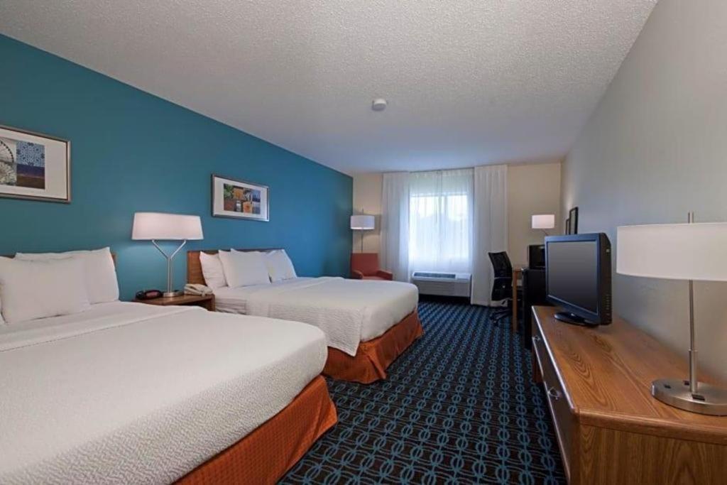 Americinn By Wyndham Moline Airport Quad Cities Bagian luar foto